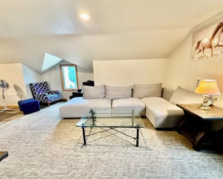 Reel Paradise - Entire Home アルゴマのホテル