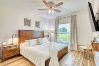 Spacious Waterfront 6 Bd Duplex in Lovely Rotonda West Near Oceans .