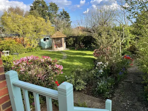 Studio Annie is the Most Relaxing Place to Stay With Free off Road Parking
