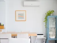 Apartment in Maspalomas 30 m away to the beach with views & private parking.