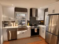 NEWLY RENOVATED STUDIO CLOSE TO DOWNTOWN IPSWICH