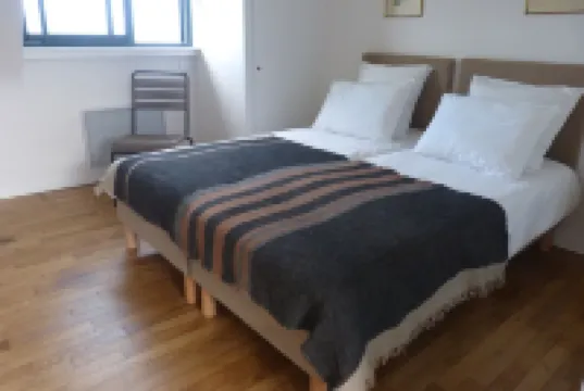 The feet in water ocean