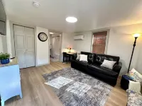 Little Blue Cottage - Charming 1-bedroom cottage in Kirksville Các khách sạn gần A. T. Still University
