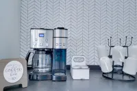 Bohemian Bliss by the Beach: Townhome w/ 5-min Walk to Beach & Free Golf Cart!