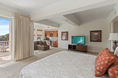 Luxury 2 Story Condo,  Largest Unit, Poolside, Private Beach Access