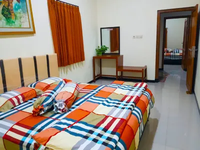 Villa Strawberry Annisa Batu Malang Hotels in Pandanrejo