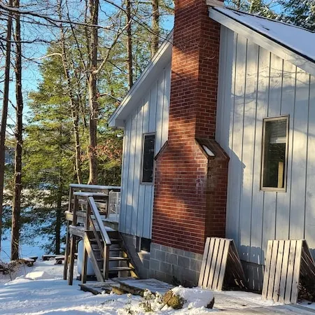Lakefront Home w/Fireplace near Lk George. Dog-friendly! Telecommuters welcome!