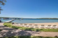 Shanty Creek Condo - Pool/Beach Club Privileges ⛳️, 🎿,🏊, 🚴‍♀️,🍴& more