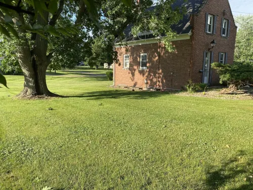 Historic Steckel carriage house with picturesque landscaping