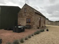 Out Back and Beyond, very rural, just the place to 'get away from it all' Hotels in 