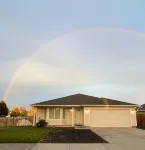 Sunlit Sage House - a peaceful retreat.  3 bed 2 bath bright & clean home