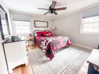 Private Home, King Bed, Beach Access, Fire Pit