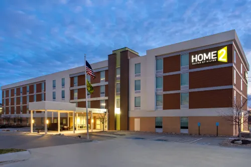 Home2 Suites by Hilton Omaha/West Hotels in Chicago