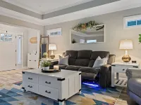 Stunning Cottage home with King bed! Pet-friendly! Hotels in Enterprise