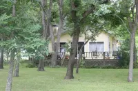 The Baugh Farm-Country Living near ATX