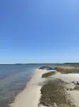 Charming Waterfront Cottage with Boat Ramp and boat docking - Pet Friendly - Country Houses