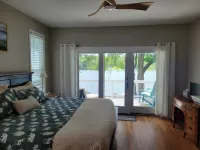 Northern MI Lakefront Retreat – Year-Round Oasis for 12 Guests