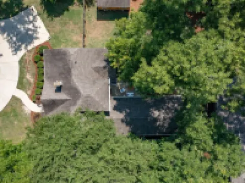 Park Street Dream in Downtown Northport, 2.5 Miles from U of A Stadium Hotels in Northport