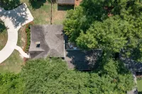 Park Street Dream in Downtown Northport, 2.5 Miles from U of A Stadium