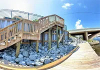 Sandy Anchor-New Modern Home, weekly discount. Boat Slip, Great Views