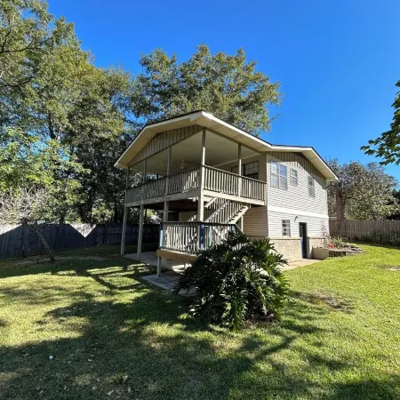 Guest House in the Heart of Old Town Daphne, AL