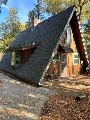 A-frame on Horseshoe Lake