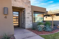 *New Owner Special* Stunning Luxury Home near Tuacahn and Snow Canyon Hotels in Ivins