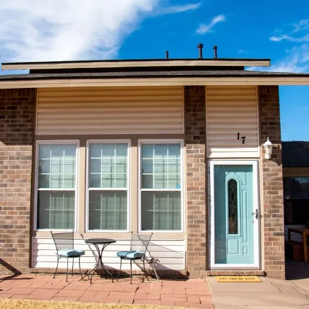 A sweet stay on Cherrywood Square