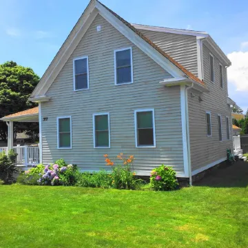 New Coastal House, Steps to Keyes Beach, Main Street, Harbor; AC, Linens, Wi-Fi