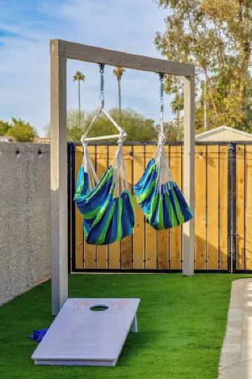 Pool, Spa, Fire Pit, Grown up Swings-Your Own 5Br/3BA Resort-Low Pool Heat Fee