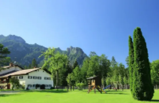 Ideal for nature lovers, families and dog owners