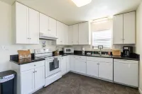 Lakeside house with access to dunes, lakes, and the ocean!