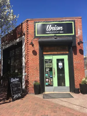Perfect Holiday Retreat Steps from Downtown RVA