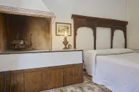 Old penthouse with beautiful sea view terraces