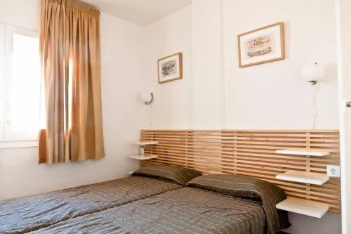 L'escala: In front of the sea-Passeig Maritim-l'Escala-Wifi free