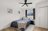Modern Bungalow. Close to St. Joseph's hospital and Lewis Clark State College