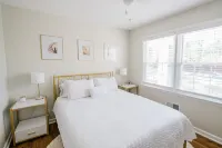 Spacious 6 bedroom home near Downtown Macon!