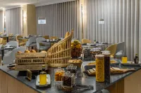 Brit Hotel Paris Orly Rungis