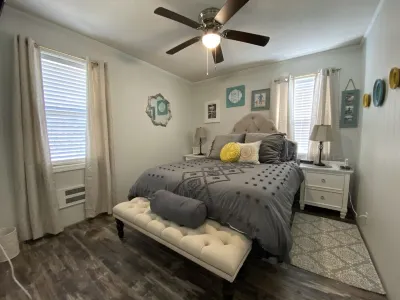 Uncork, Unwind, Relax @ this family & pet friendly Lake home #2 브로드 리버 트레일 킴벨 크릭 트레일헤드 주변 호텔