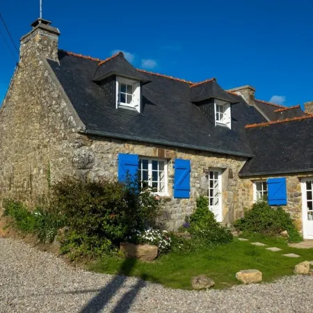 Old house near beaches between Crozon Camaret Wifi garden closed sea view