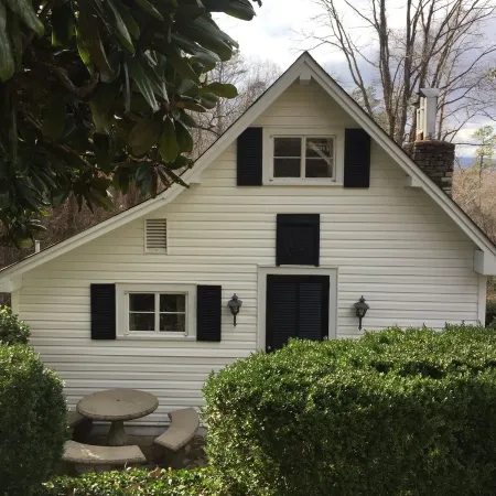 Historic Victoria Lea Guest Cottage In Downtown Tryon, NC