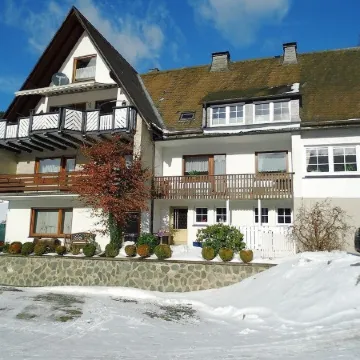 Panorama-FeWo Bei Winterberg, 2 -10 Pers., Box-Spring Beds, Wifi / Wlan