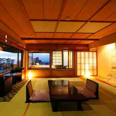 Toi Fujiya Hotel Rooms