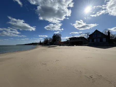 Casa Playa - Lakefront Escape with Private Sugar Sand Beach, Game Room, Sleep 8