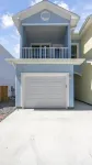 Getaway with a Heated Plunge Pool and Just a Couple Minutes to the Beach