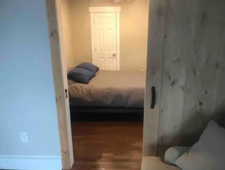 Lakefront Getaway : Mountain & Lakes views