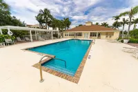 Beach Club Luxury Condominium