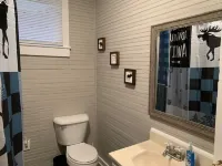 Cute Bungalow in NewRiver Gorge National Park(sleeps 6, pet friendly)