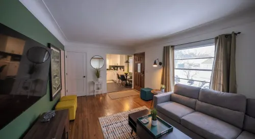 Feels like Home // Fast Wifi // Close to the Airport Hotels in Richfield