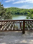 Beautiful Norris Lake Waterfront. Near Flat Hollow Marina. Private Dock.